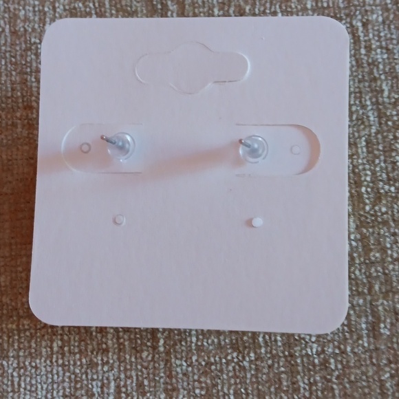 Gold Tone Faux Stone Pearl Post Earrings - Picture 6 of 7